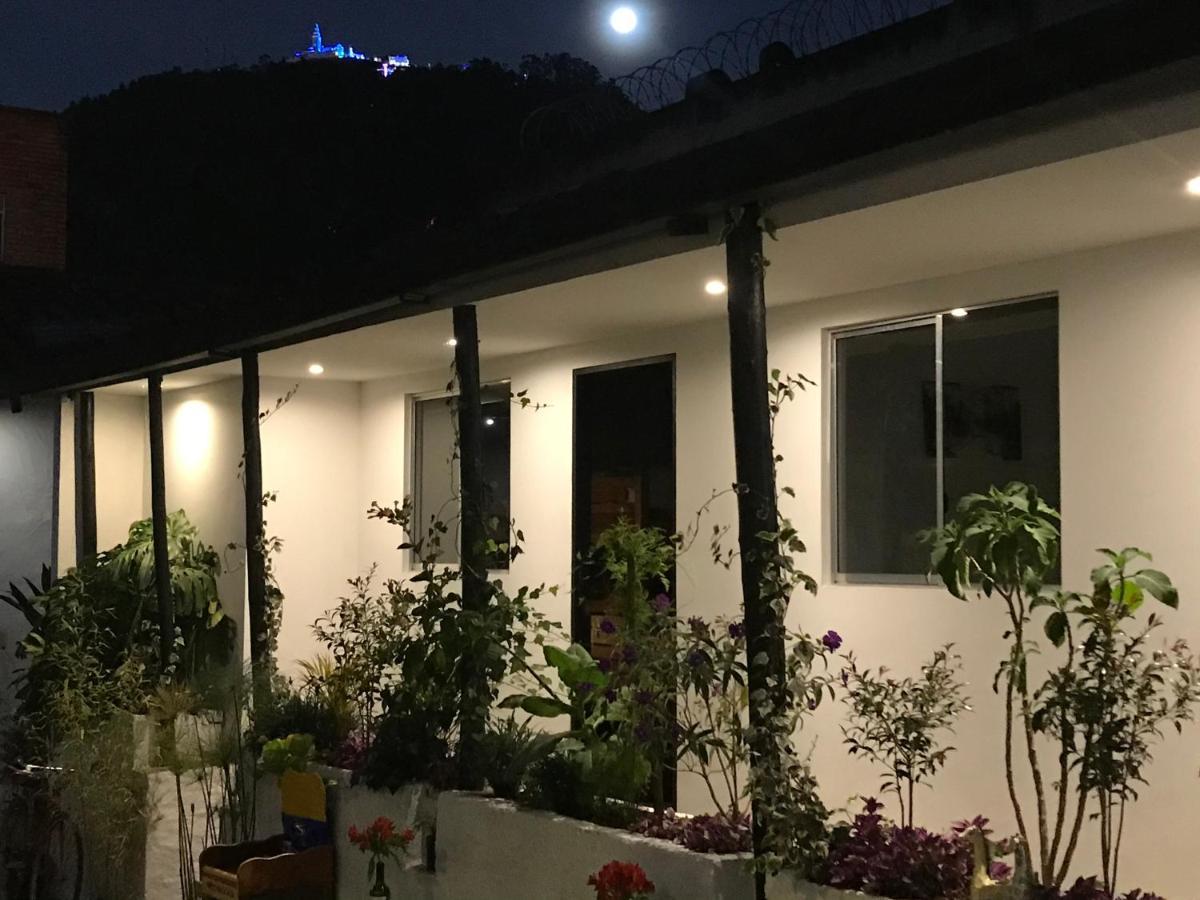 El Yarumo Hostel โบโกตา ภายนอก รูปภาพ