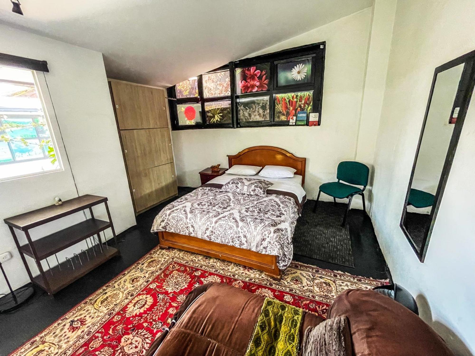El Yarumo Hostel โบโกตา ภายนอก รูปภาพ