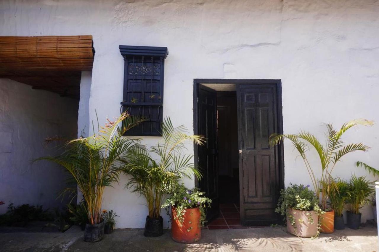 El Yarumo Hostel โบโกตา ภายนอก รูปภาพ